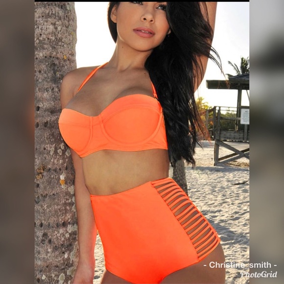 padded bathing suit bottoms